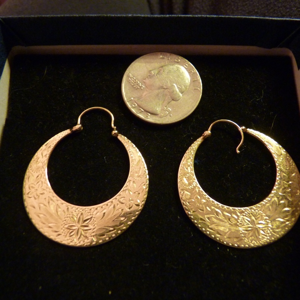 14 K GOLD HOOP ESTATE JEWELRY EARRINGS